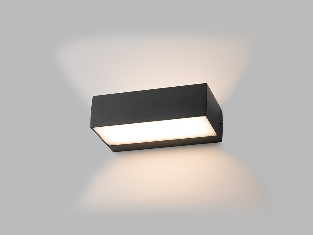 KVADER, A 2x4,5W 3000K
