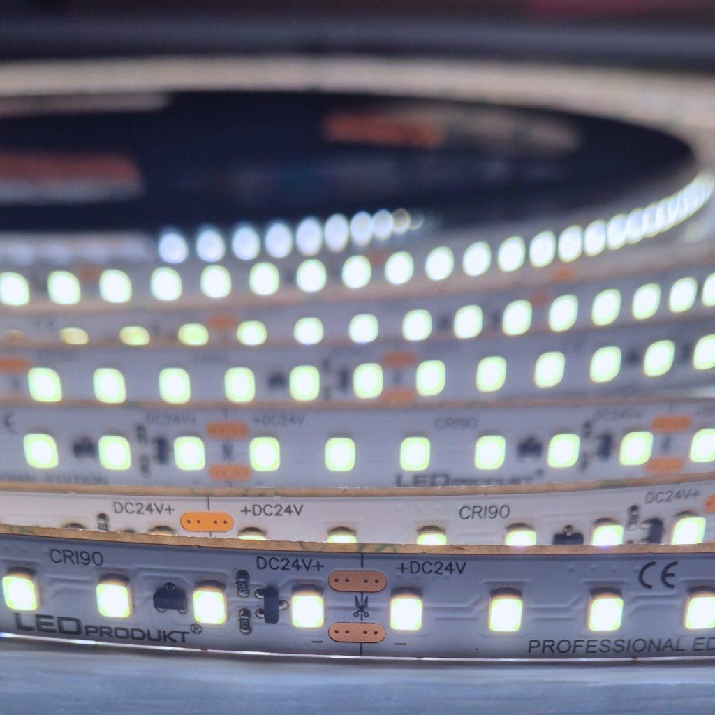 10m PROFI LED pásik 120LED/m SMD2835 9,6W/m prúd. driver studená biela IP20 24V - Kompletná sada – Obrázok 7