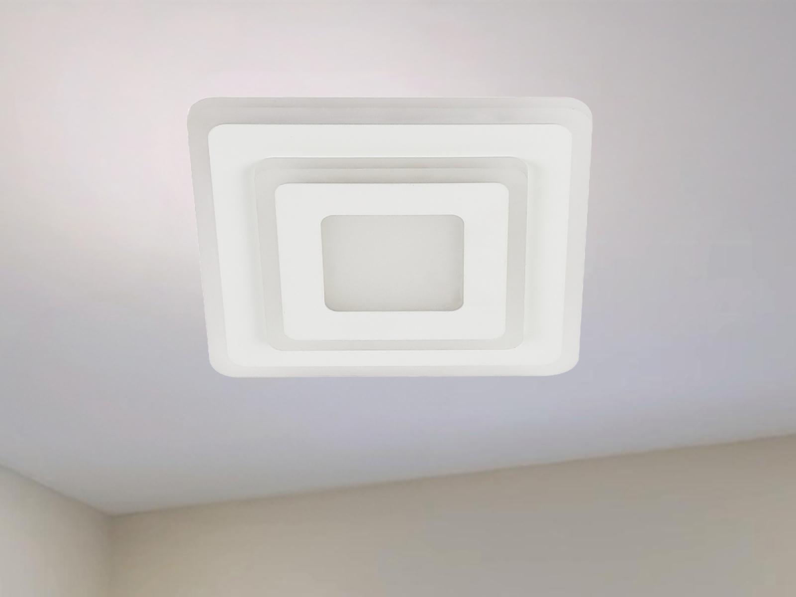 LED nástenné svietidlo s diaľkovým ovládačom 30W - J1346/W